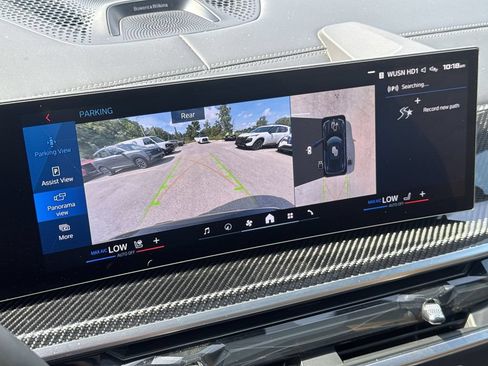 Used 2025 BMW X5 M Competition w/ Executive Package AWD/4WD image 24