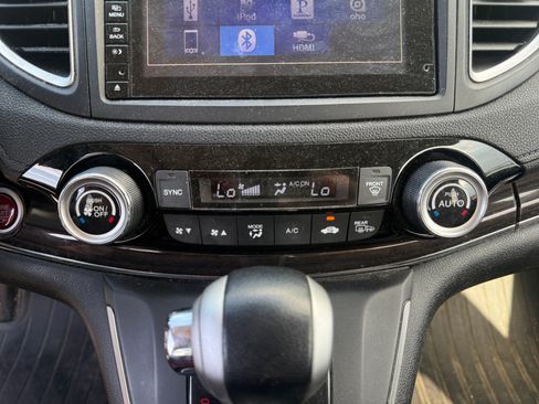 Used 2016 Honda CR-V Touring image 12