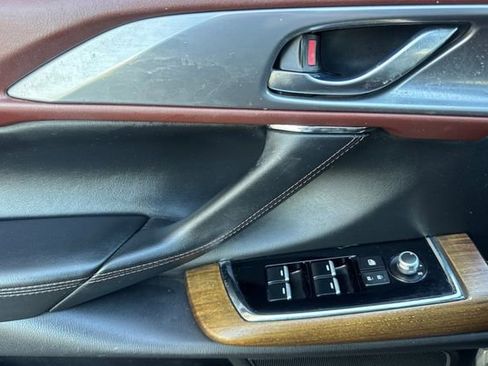 Used 2016 MAZDA CX-9 Signature image 11