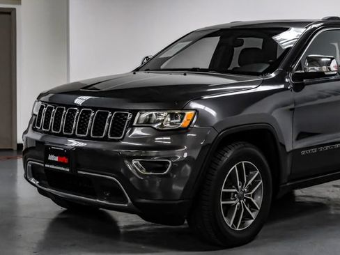 Used 2021 Jeep Grand Cherokee Limited AWD/4WD image 10
