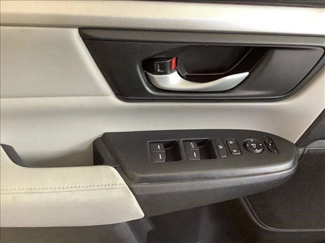 Used 2018 Honda CR-V LX image 11