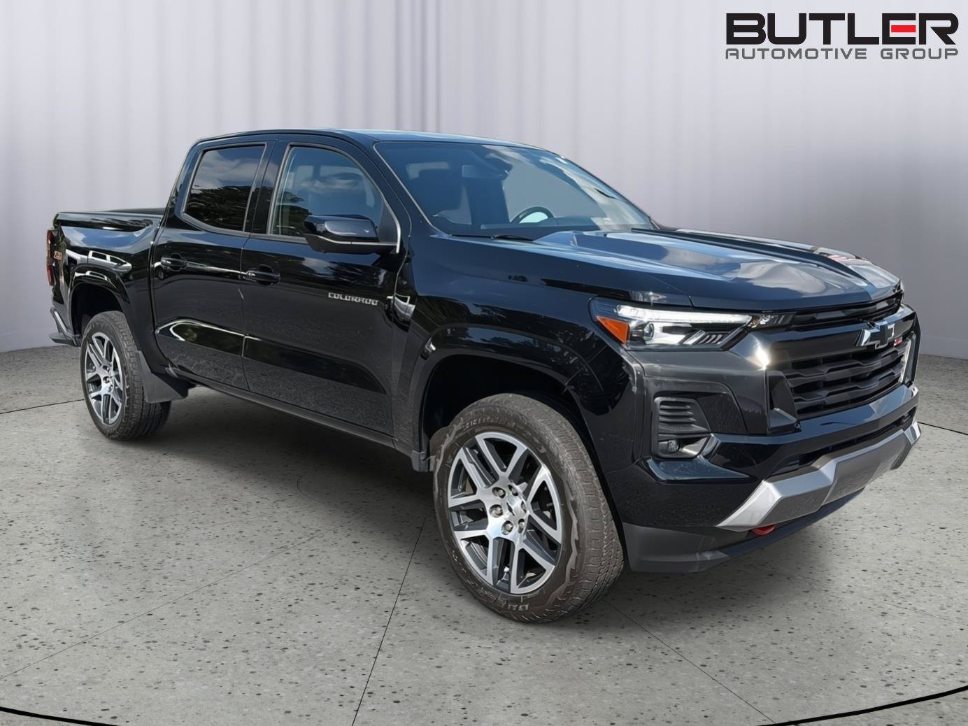 Certified 2024 Chevrolet Colorado Z71 w/ Z71 Convenience Package 2 AWD/4WD image 8