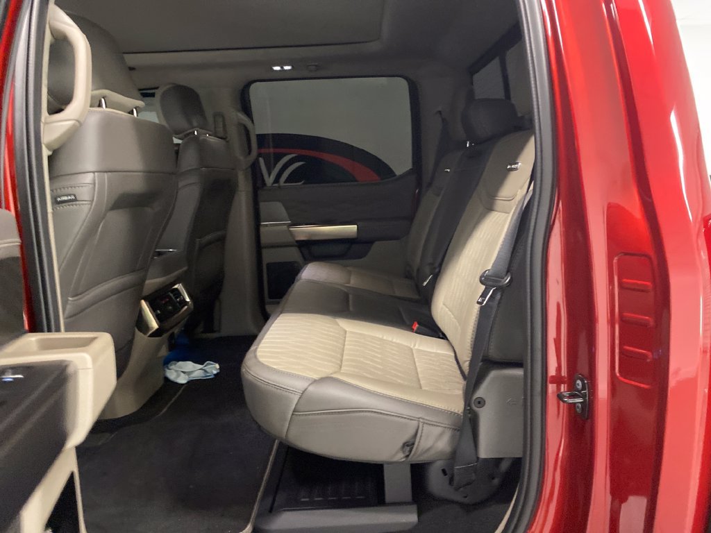 Used 2026 Ford F250 Platinum w/ Platinum Plus Package AWD/4WD image 17