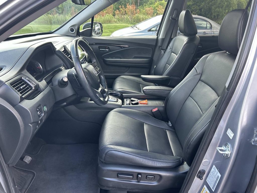 Used 2022 Honda Pilot Elite image 31