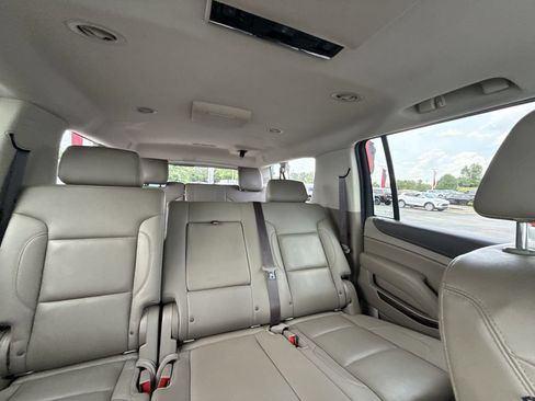 Certified 2019 GMC Yukon XL SLT w/ Open Road Package RWD image 32