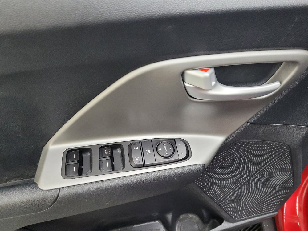 Used 2019 Kia Niro LX FWD image 27