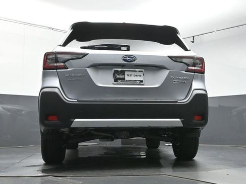 New 2025 Subaru Outback Touring w/ Popular Package #2 AWD/4WD image 40