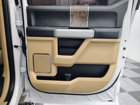 Used 2017 Ford F350 Lariat w/ Lariat Value Package image 38