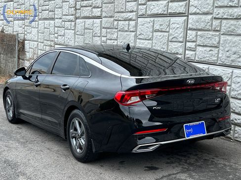 Used 2021 Kia K5 LXS AWD/4WD image 4