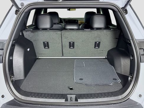 New 2026 Chevrolet Equinox ACTIV w/ Convenience Package III image 25