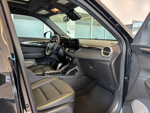 Used 2024 Chevrolet TrailBlazer ACTIV w/ Convenience Package AWD/4WD image 22