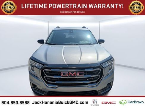 Used 2024 GMC Terrain AT4 AWD/4WD image 8