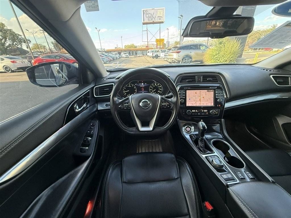 Used 2022 Nissan Maxima SV w/ Floor Mat Group FWD image 28