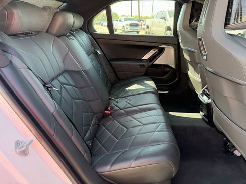 Used 2023 BMW 740i w/ Executive Package RWD image 25