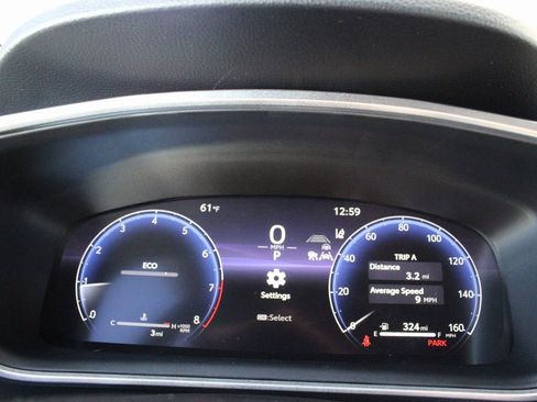 New 2026 Toyota Corolla Cross XLE image 31