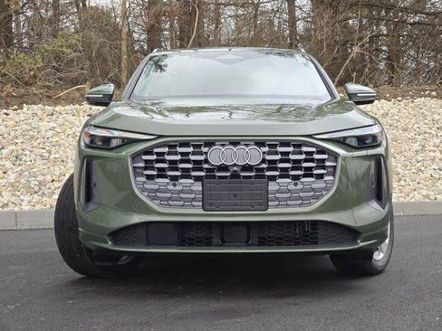 Certified 2025 Audi Q5 Prestige image 8