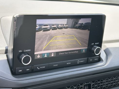 Certified 2023 Honda Accord EX image 26