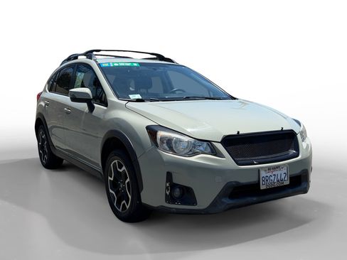 Used 2017 Subaru Crosstrek 2.0i Limited AWD/4WD image 7