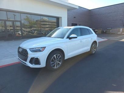 Used 2023 Audi Q5 2.0T Prestige w/ Prestige Package
