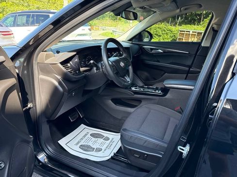 Used 2023 Buick Envision Preferred w/ Sport Touring Package AWD/4WD image 18