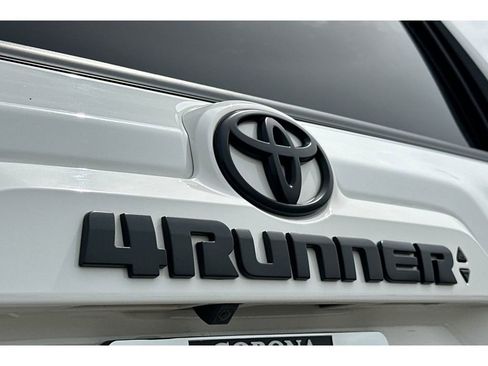 Used 2021 Toyota 4Runner SR5 Premium w/ Moonroof Package image 55