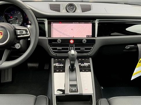 New 2025 Porsche Macan image 24