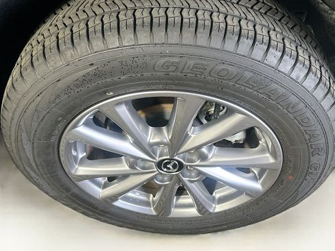 Used 2025 MAZDA CX-5 AWD 2.5 S w/ Select Package image 11