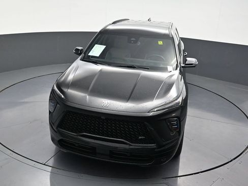 Used 2025 Buick Enclave Sport Touring image 23