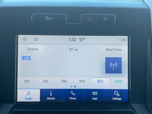 Used 2019 Ford F150 Lariat image 22