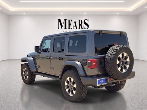 Used 2021 Jeep Wrangler Unlimited Sahara AWD/4WD image 3