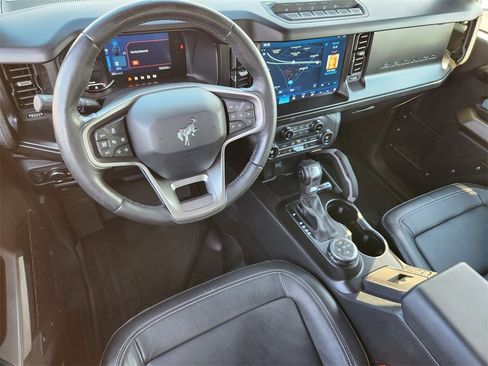 Used 2021 Ford Bronco First Edition image 26