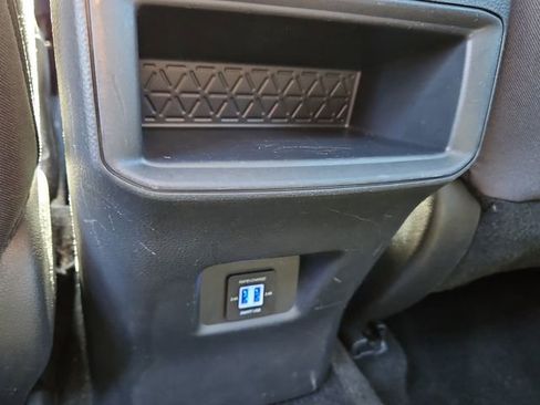 Used 2020 Toyota RAV4 LE image 15