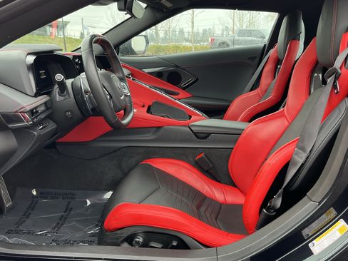 Used 2024 Chevrolet Corvette Stingray Preferred Conv w/ Stealth Interior Trim Package image 10