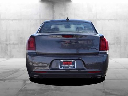 Used 2023 Chrysler 300 S image 6