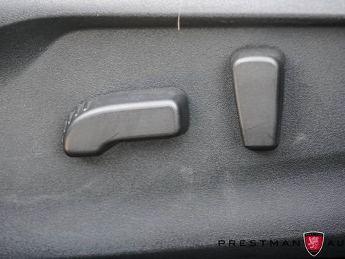 Used 2019 Subaru Impreza 2.0i Limited w/ Popular Package #2 image 23