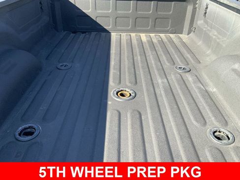 Used 2025 RAM 3500 Big Horn image 12