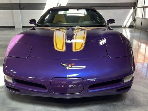 Used 1998 Chevrolet Corvette Convertible w/ Memory Pkg RWD image 6