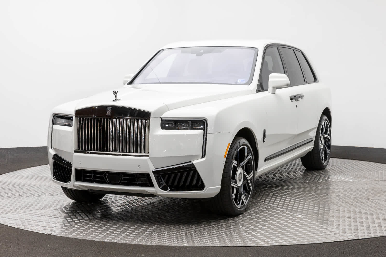 New 2027 Rolls-Royce Cullinan Black Badge AWD/4WD image 1