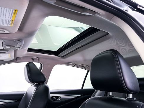 Used 2023 INFINITI Q50 Luxe w/ Cargo Package RWD image 5