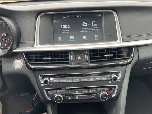 Used 2019 Kia Optima S w/ S Panoramic Sunroof Package FWD image 9