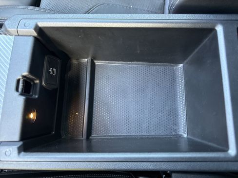 Used 2024 BMW M4 xDrive Competition AWD/4WD image 19