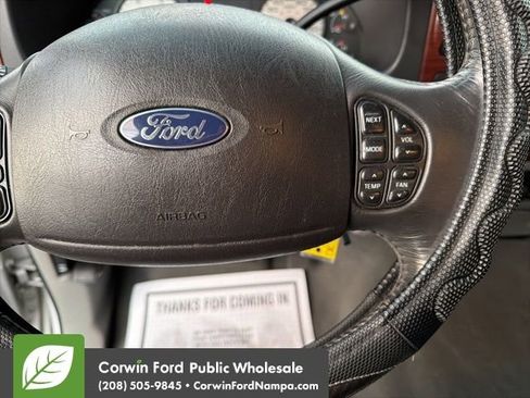 Used 2005 Ford F250 XLT image 17