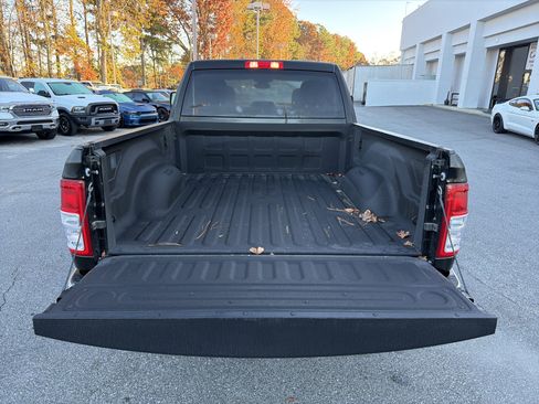 Used 2024 RAM 2500 Big Horn w/ Bed Utility Group image 19