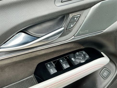 Used 2022 Cadillac CT4 V Blackwing w/ Carbon Fiber 1 Package image 18