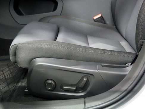 Used 2022 Polestar Polestar 2 w/ Pilot Package w/ Plus Package image 59