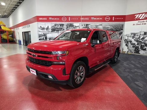 Used 2019 Chevrolet Silverado 1500 RST image 8