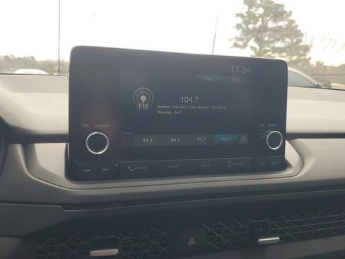 Certified 2025 Honda Accord SE image 22