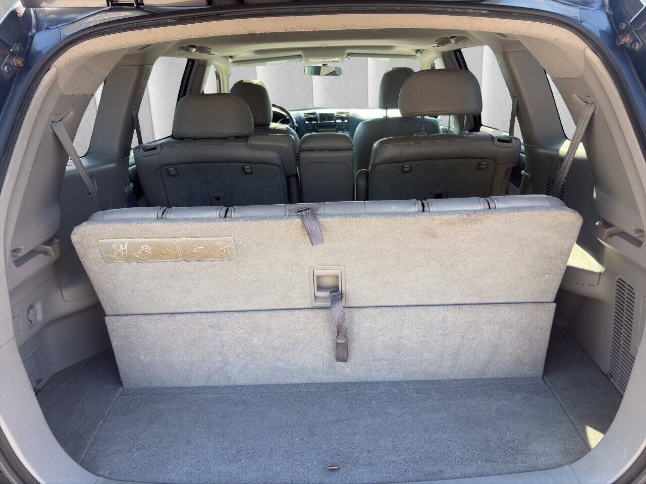 Used 2010 Toyota Highlander SE AWD/4WD image 18