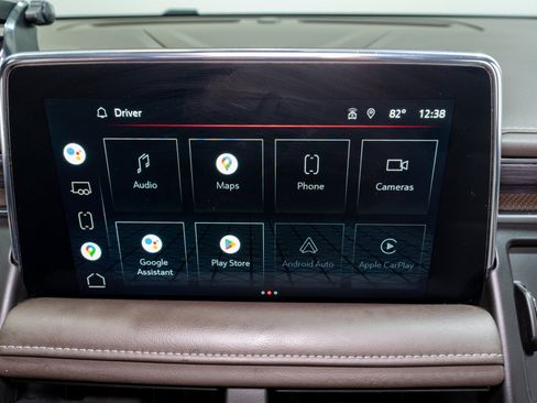 Used 2022 GMC Yukon SLT w/ SLT Premium Package AWD/4WD image 17