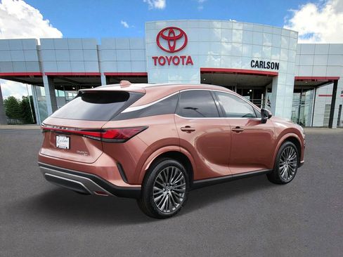 Used 2023 Lexus RX 350 w/ Accessory Package (2T) image 5